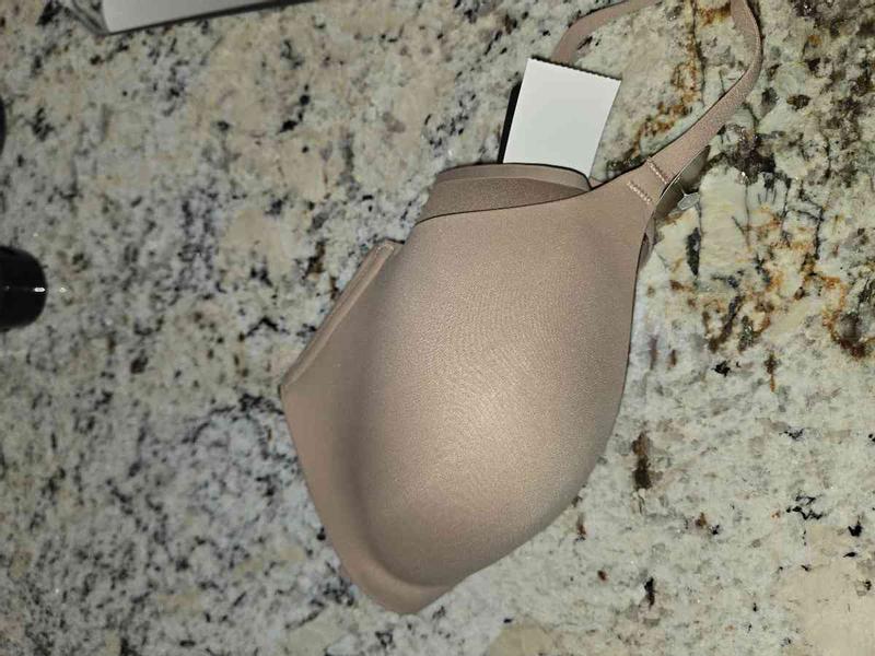 Review Thumbnail Image 2 245804273