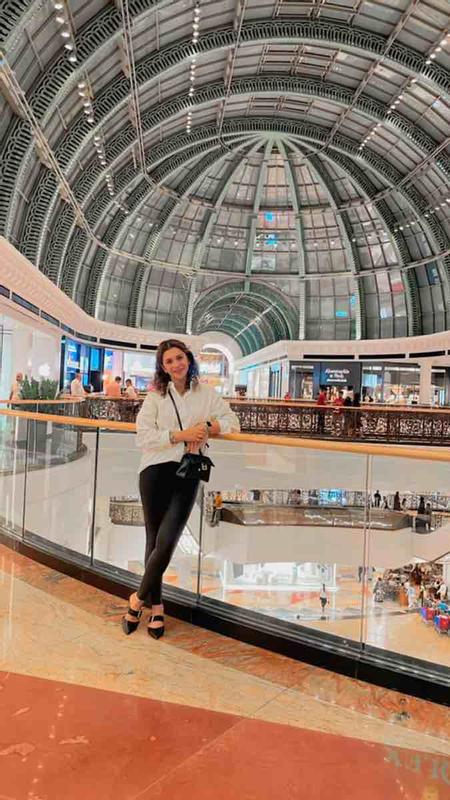 trendy and flattering