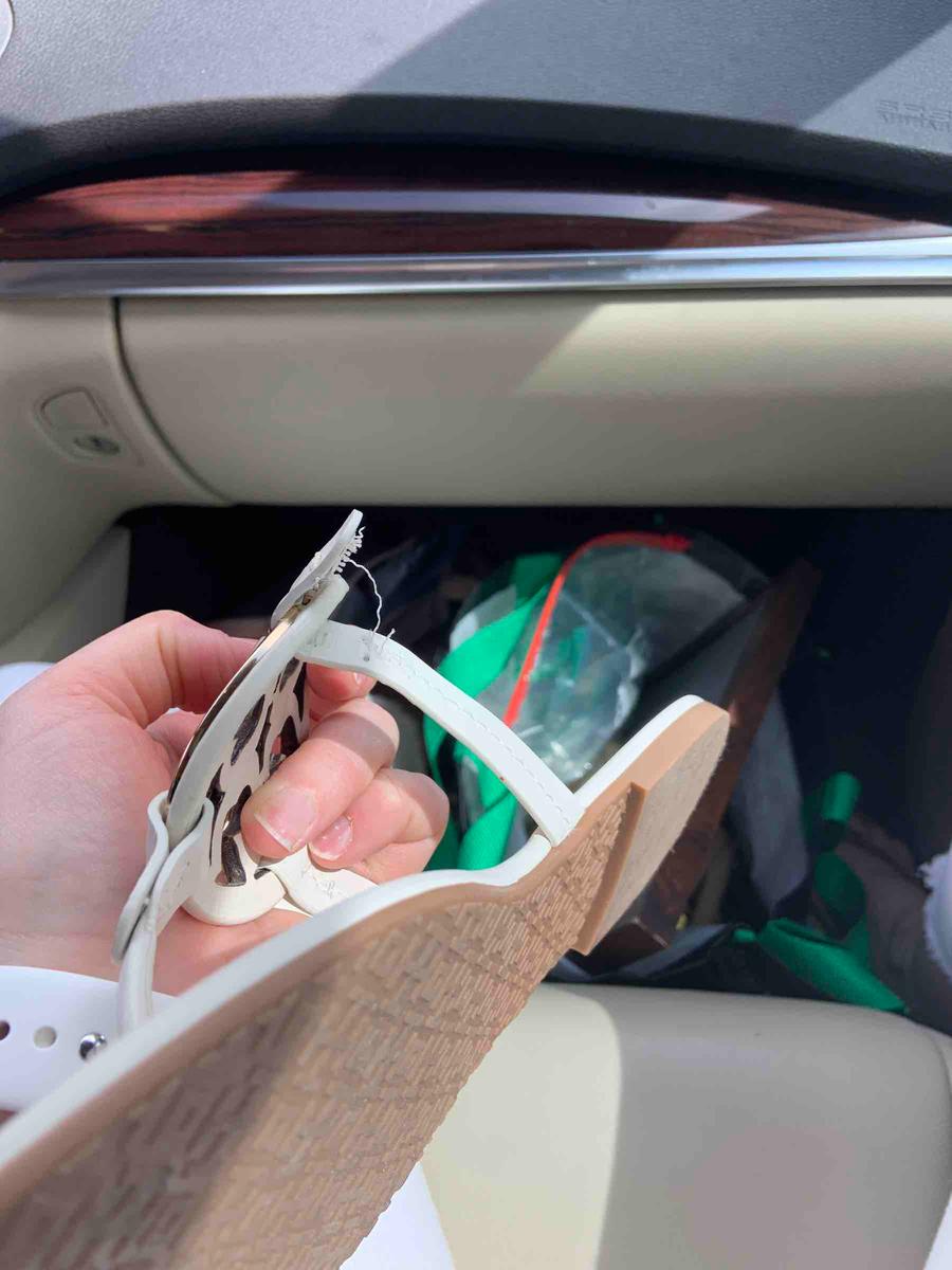 Review Thumbnail Image 0 200612224