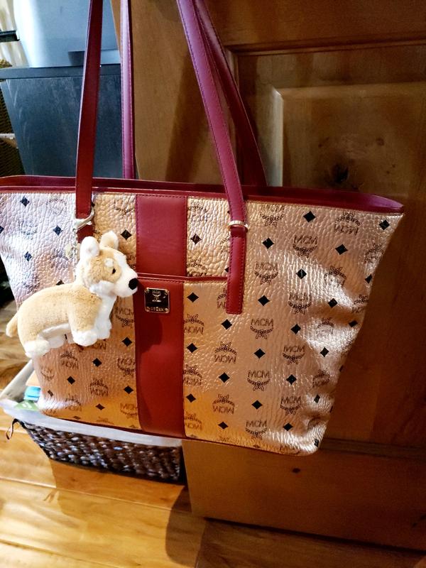 Review Thumbnail Image 0 235348309