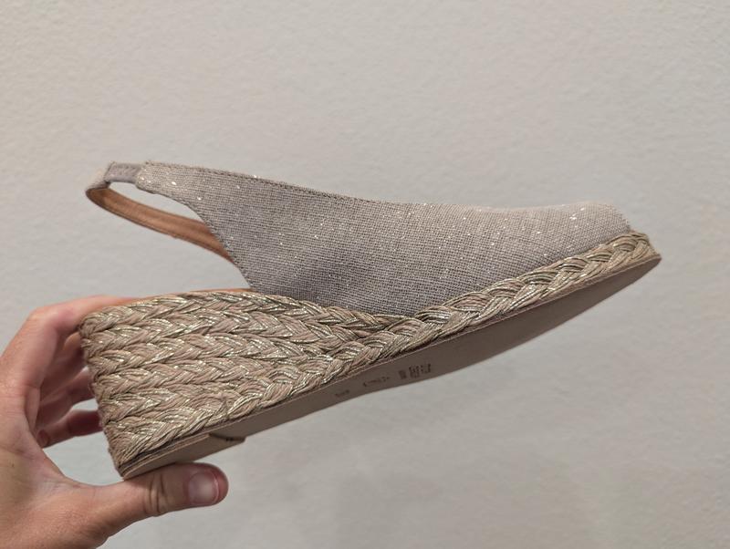 Review Thumbnail Image 0 234557940