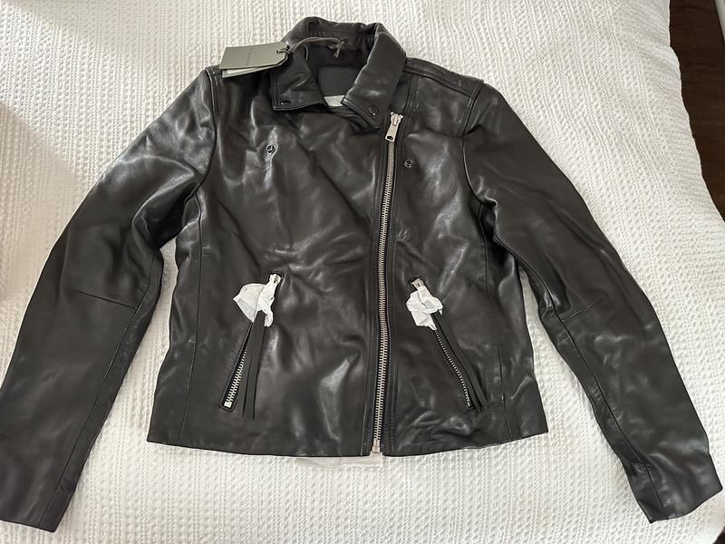 Customer photo for "Beautiful Jacket - Beware Ordering Online"