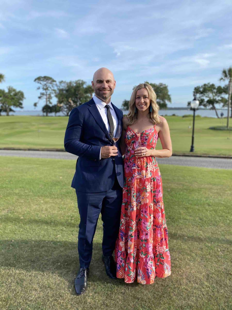 Review Thumbnail Image 0 207919311