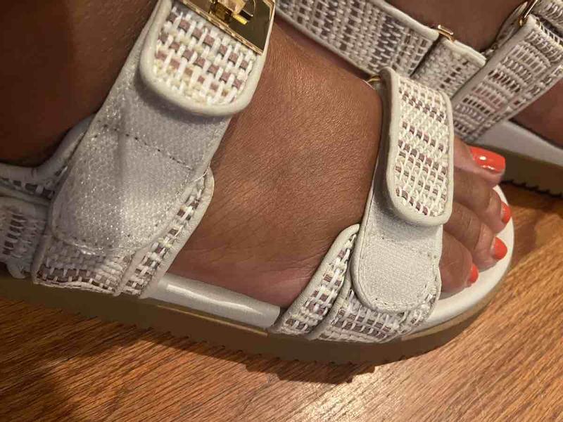 cute but a bit narrow