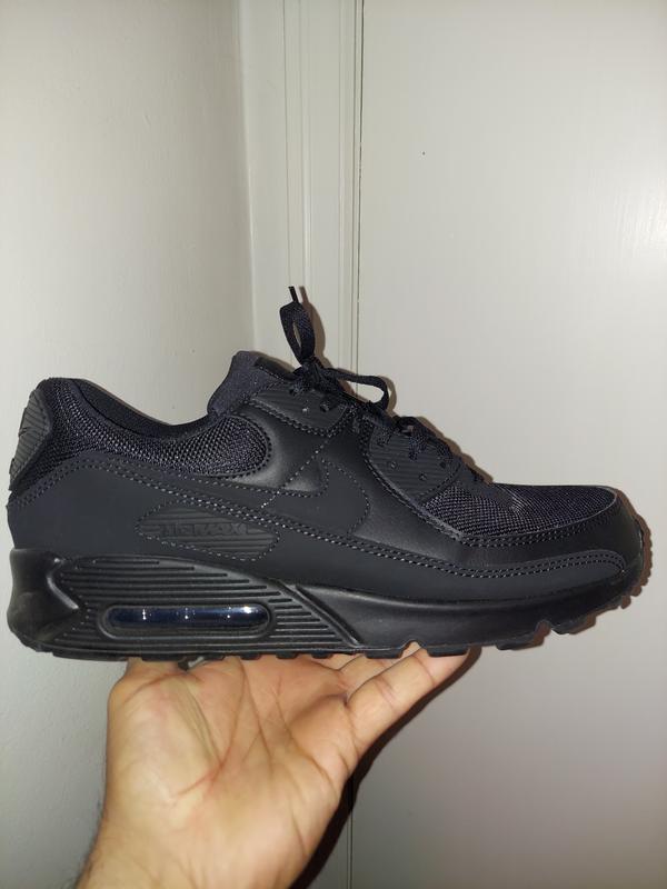 Great pair of sneakers