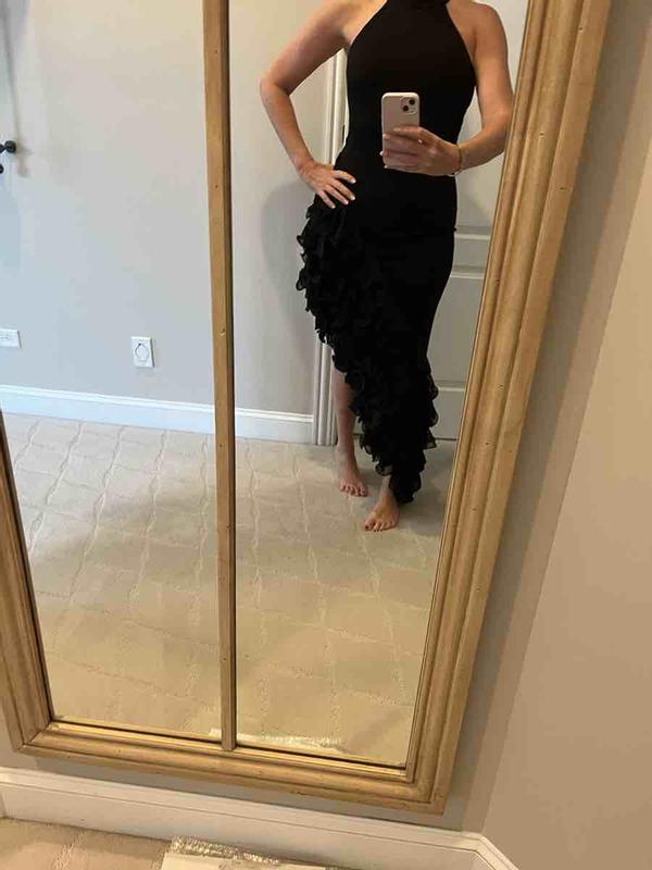 Customer photo for "a Perfectly fitting FUN dress"