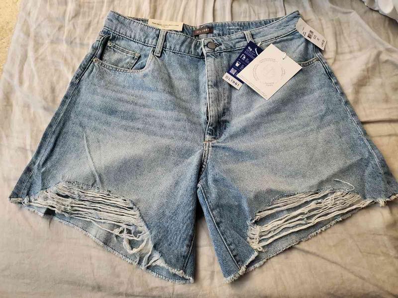 Review Thumbnail Image 0 224577038