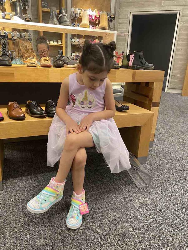 Review Thumbnail Image 0 228932397