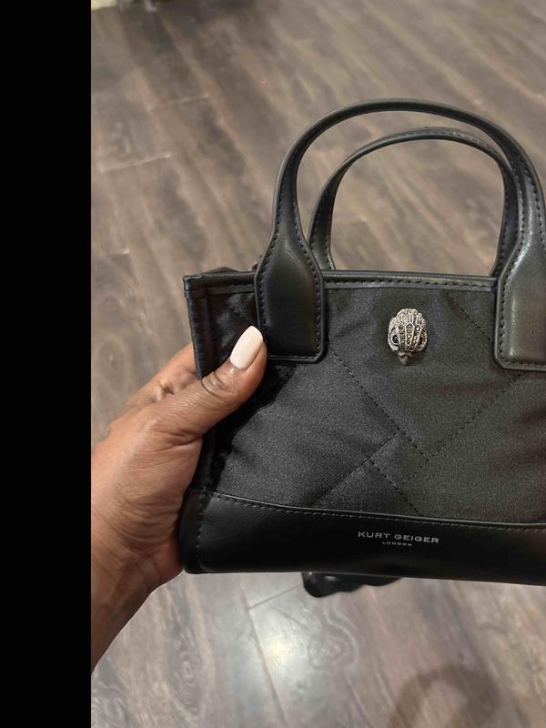 Customer photo for "Simply yet stylish."