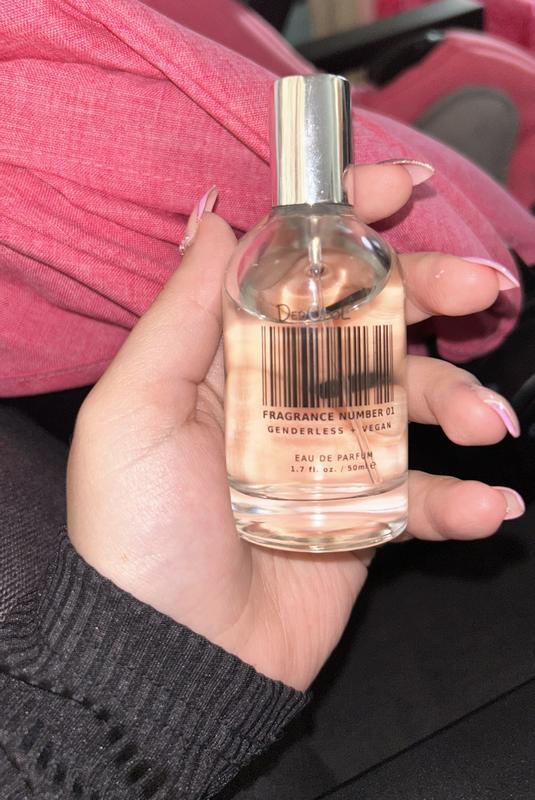 Customer photo for "Awesome unisex scent"