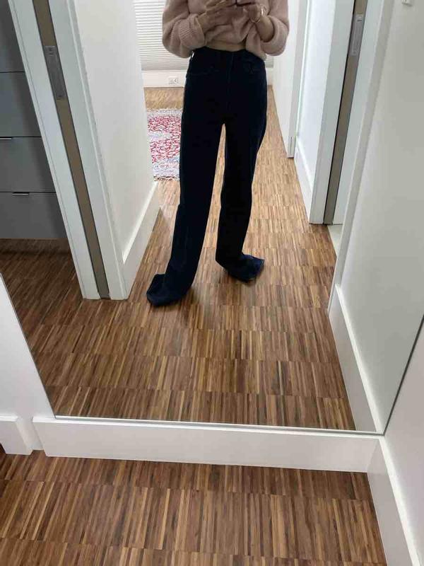 Review Thumbnail Image 0 224708516