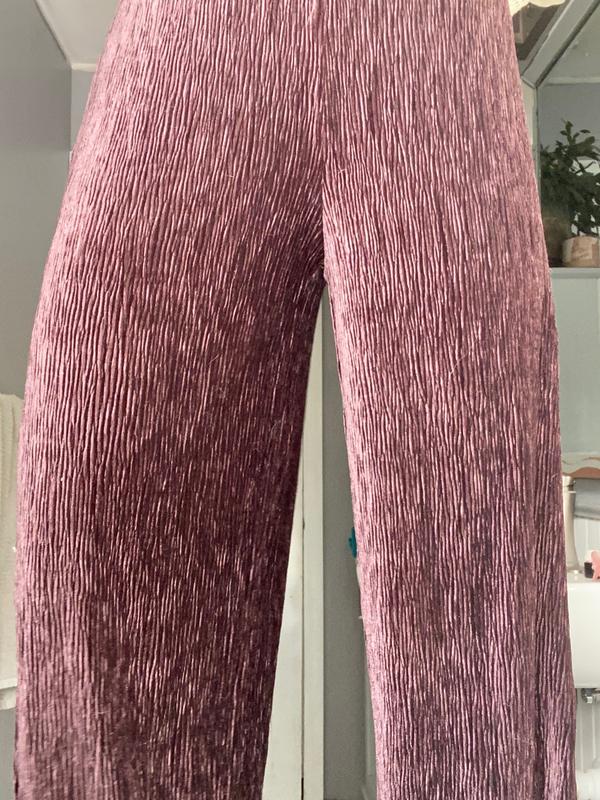 Review Thumbnail Image 0 238886833