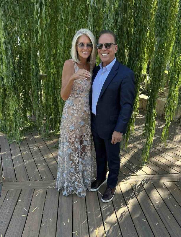 Review Thumbnail Image 0 242544027