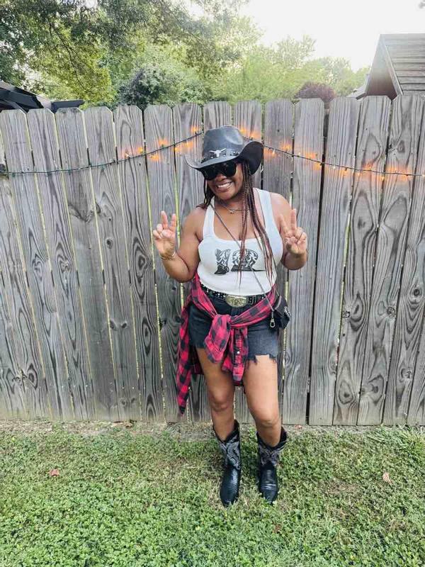 Review Thumbnail Image 0 243700809