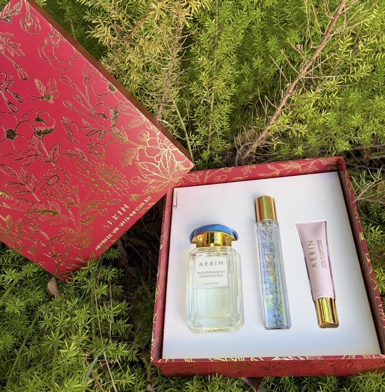 Customer photo for "Wonderful gift set"
