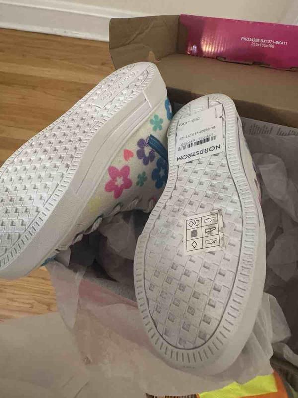 Review Thumbnail Image 0 244645563