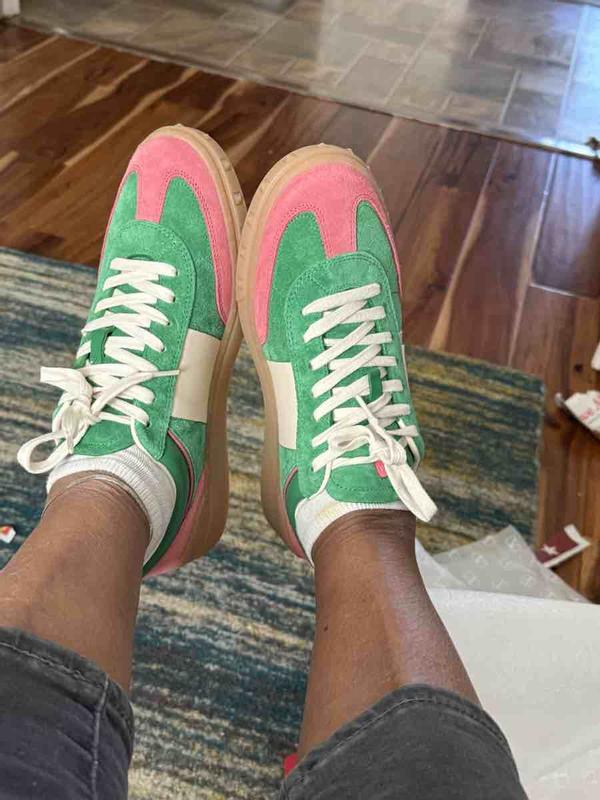 Review Thumbnail Image 0 239566445