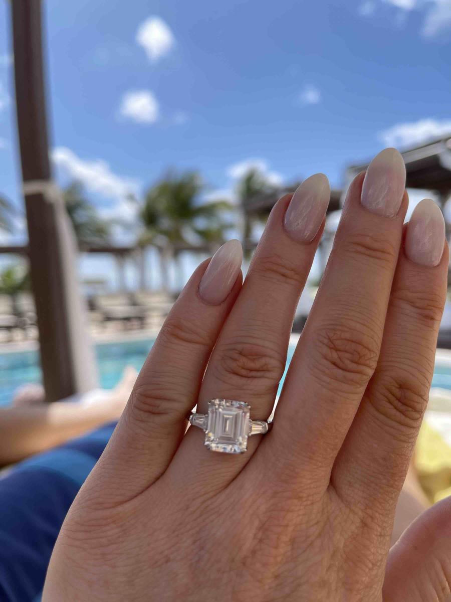 Review Thumbnail Image 0 205691402