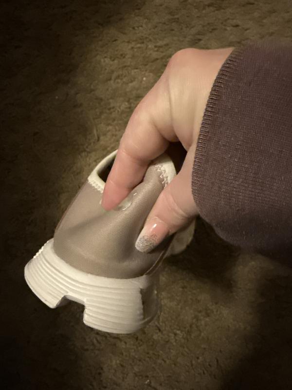 Customer photo for "Perfect shoe CLOUD 5
Coast"