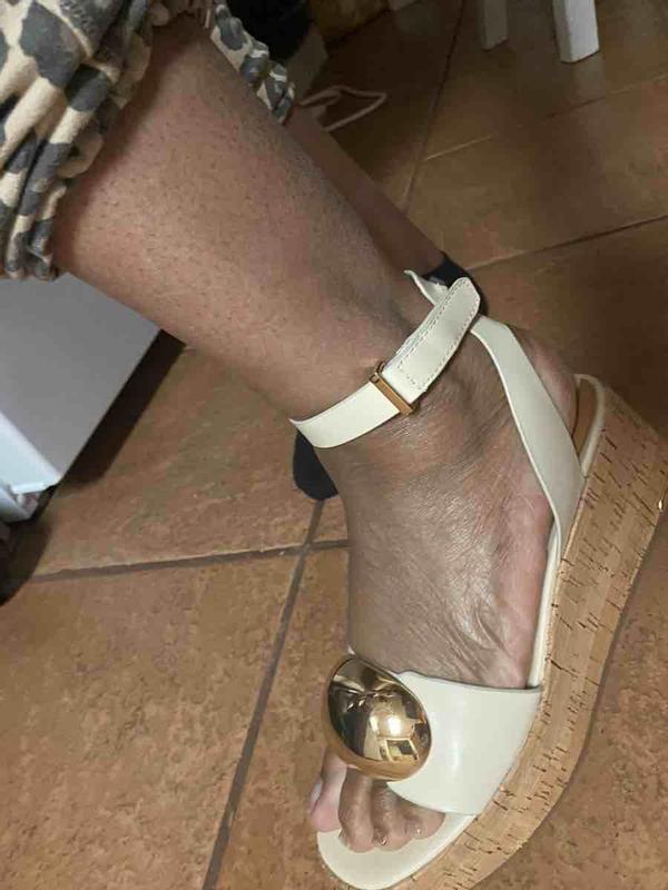 Review Thumbnail Image 3 245896351