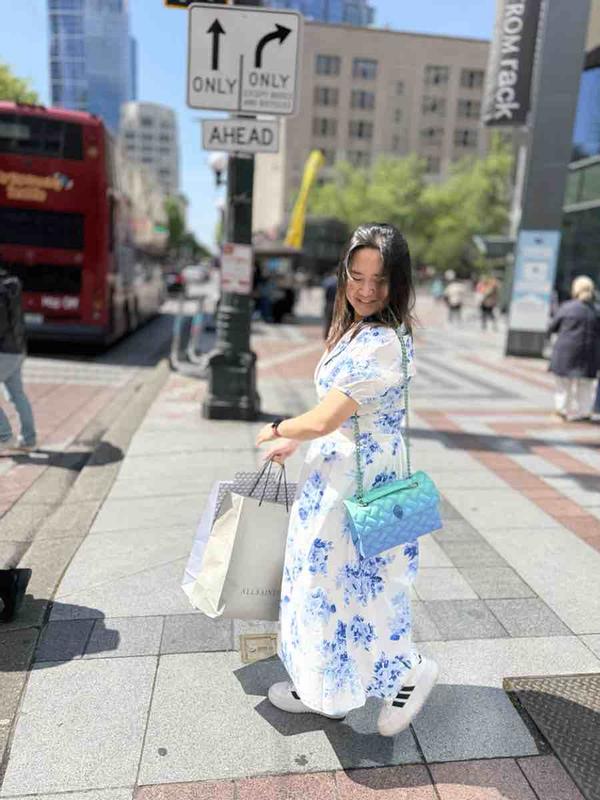 Review Thumbnail Image 0 241678213