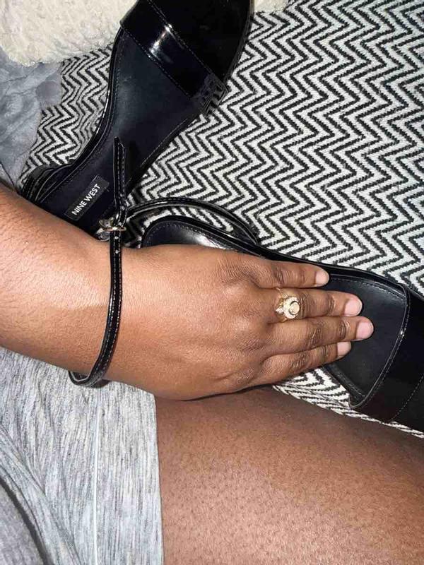 Review Thumbnail Image 0 245177330