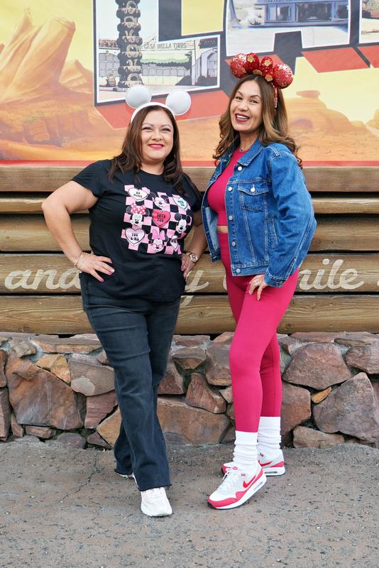 Customer photo for "Comfy stretchy jeans"