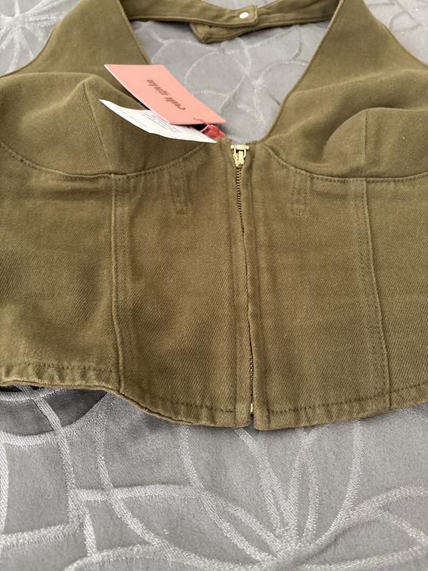 Review Thumbnail Image 1 249789155