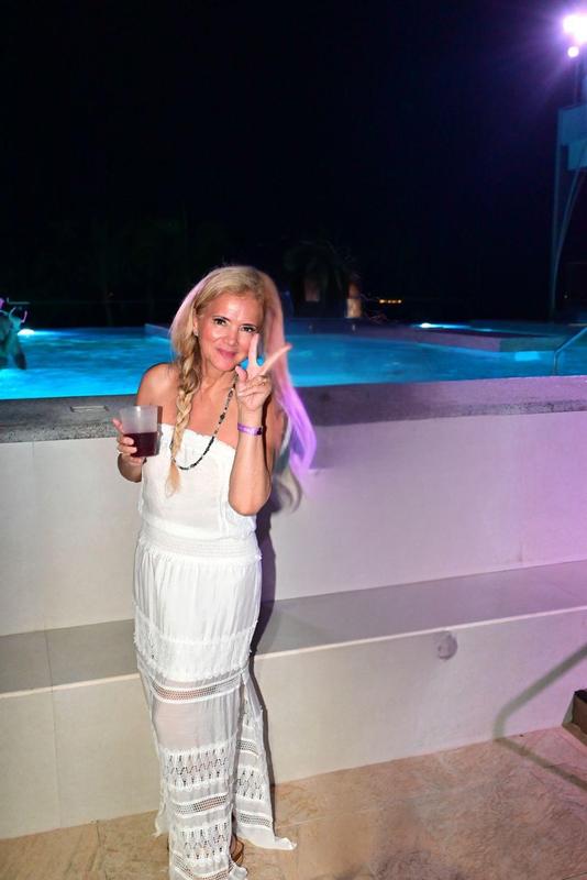 Review Thumbnail Image 0 239362117