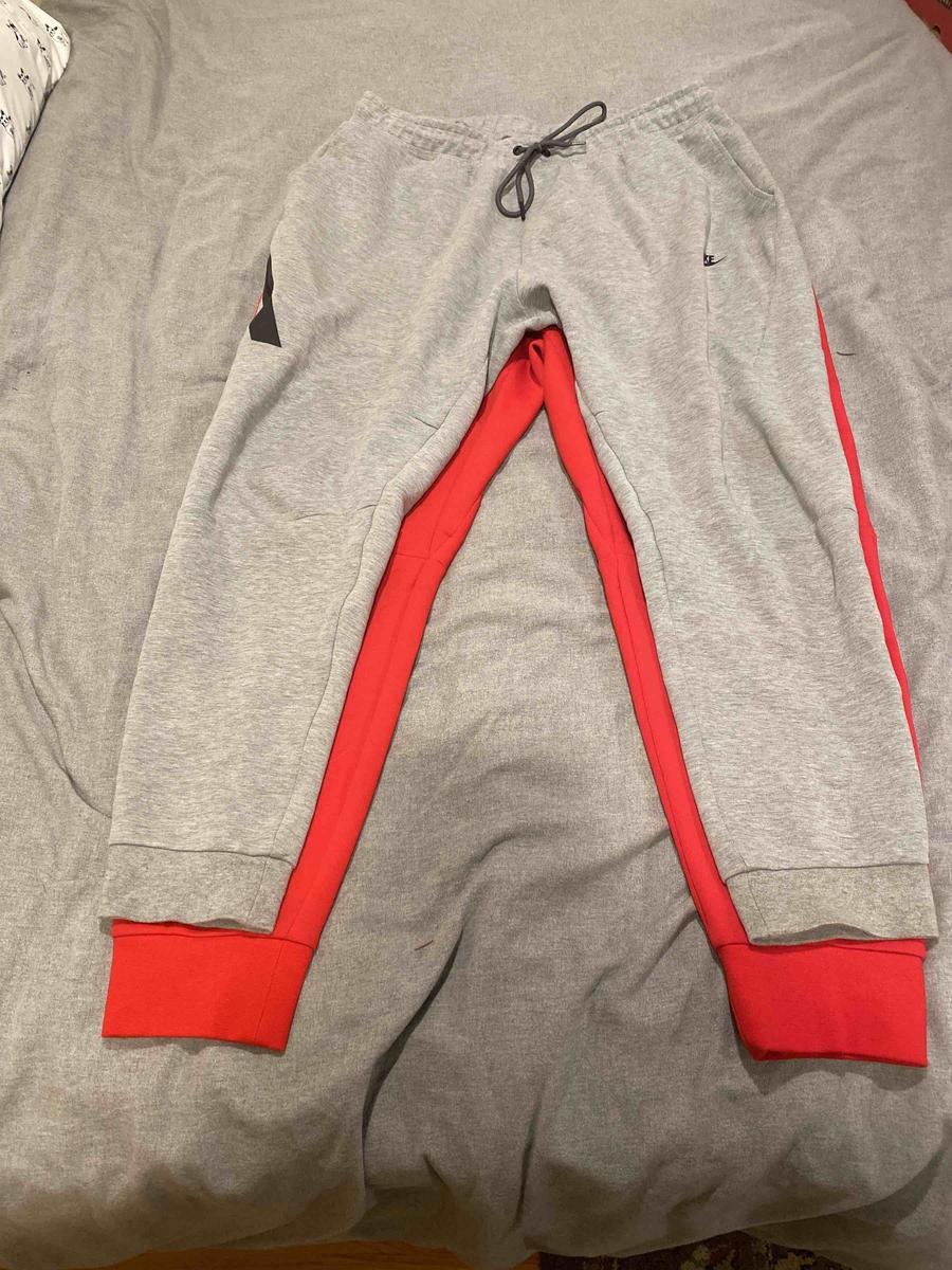 Review Thumbnail Image 0 205888886