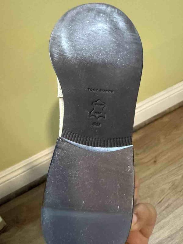 Customer photo for "Nordstrom sent me a used and worn pair."