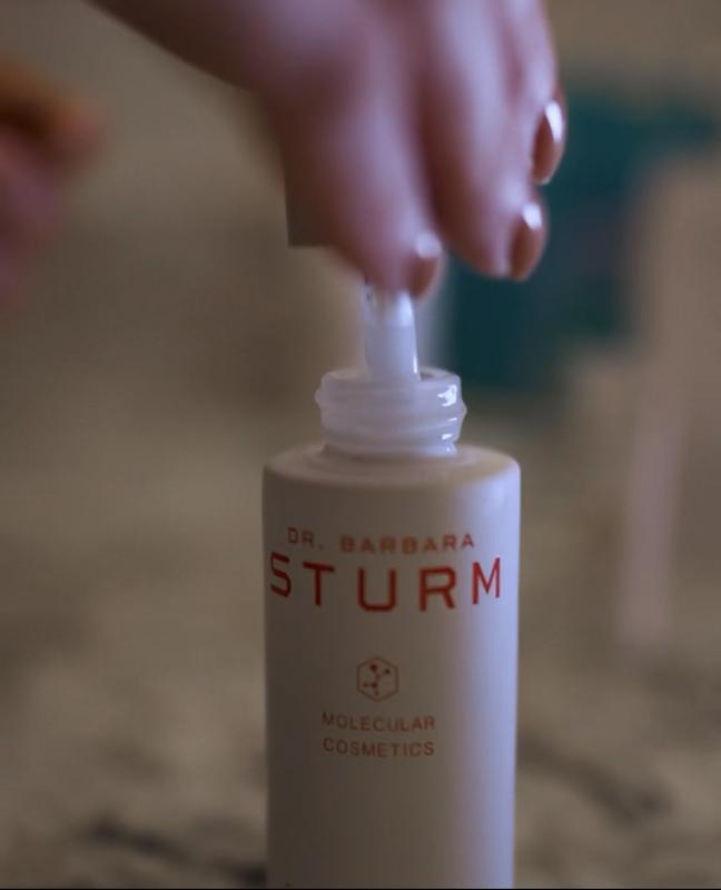 Customer photo for "Best serum on the market!!"