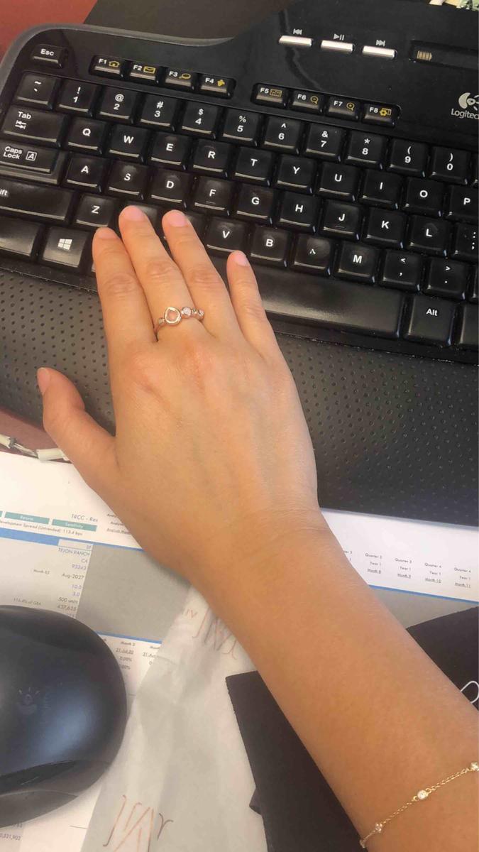 Review Thumbnail Image 0 199415396