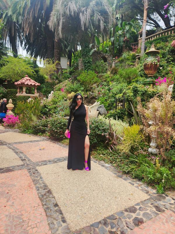 Customer photo for "Beautiful and flattering long black dress!"