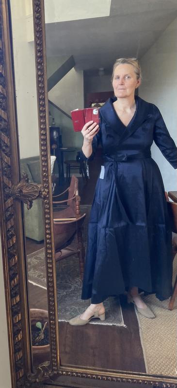 Customer photo for "Perfect cut and elegant"
