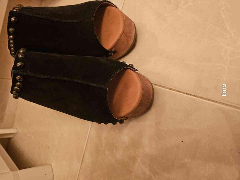 Review Thumbnail Image 0 244427653