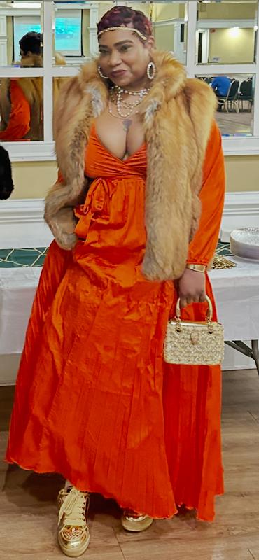 Review Thumbnail Image 0 246571692