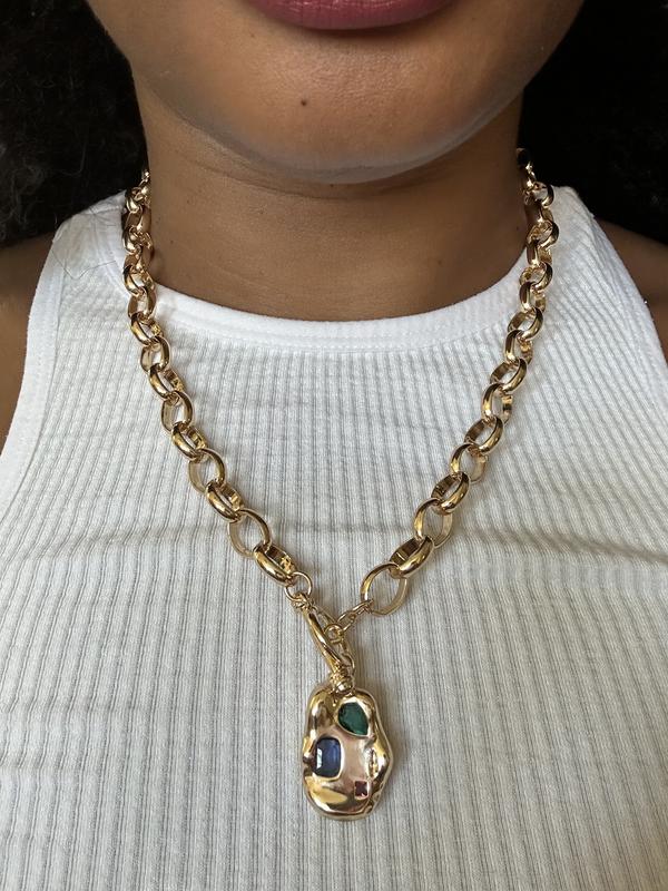 Review Thumbnail Image 0 226411795