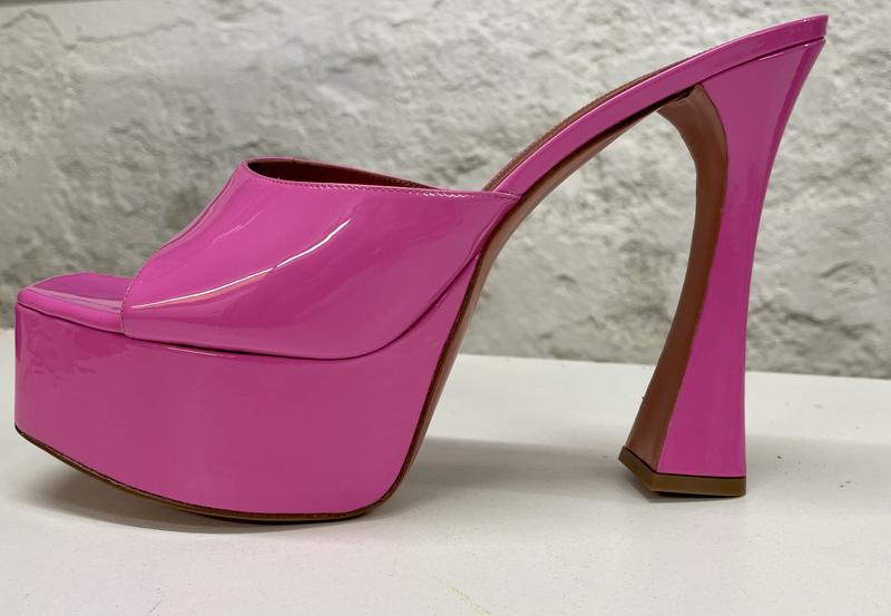 Review Thumbnail Image 0 215742595