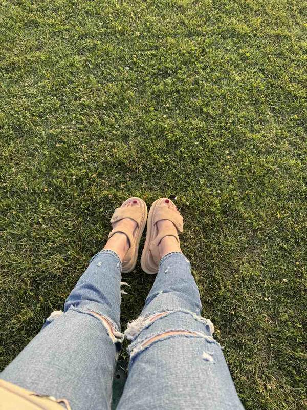 Review Thumbnail Image 0 233918350