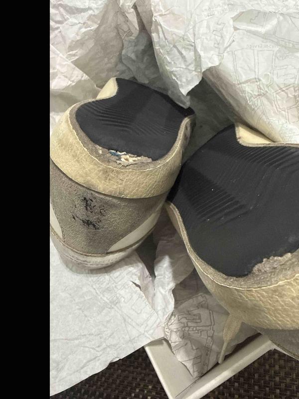 Customer photo for "unacceptable"