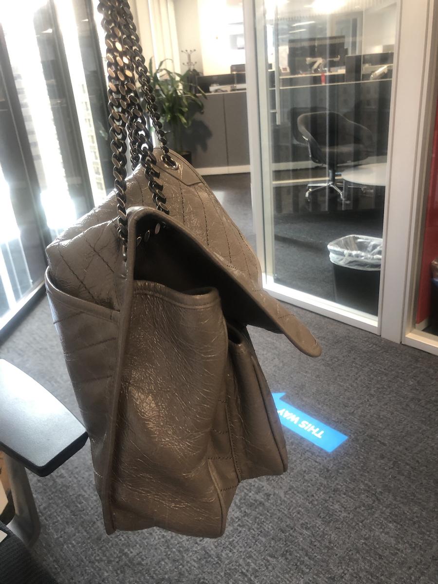 Review Thumbnail Image 0 207872664