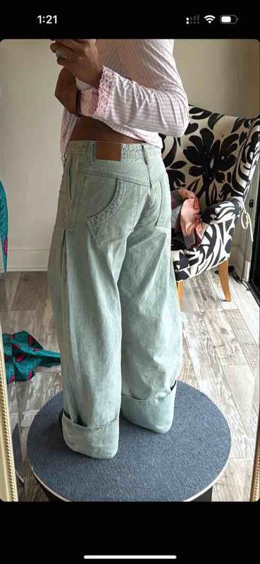 Review Thumbnail Image 0 240379587