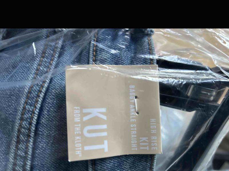 Review Thumbnail Image 0 247956777