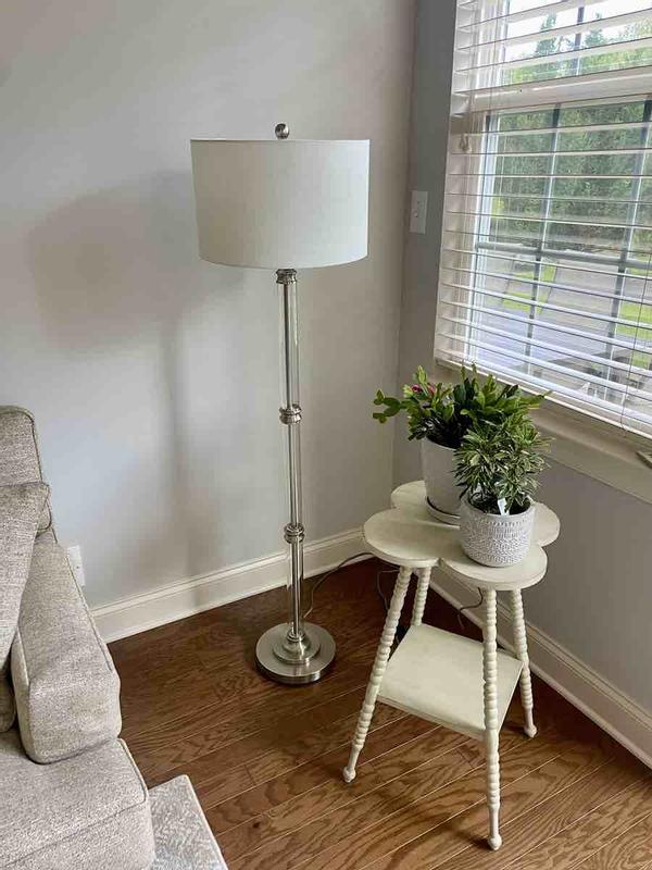 Review Thumbnail Image 0 243271400