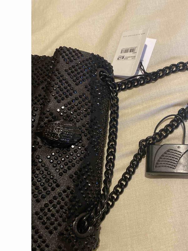 Review Thumbnail Image 0 229919115