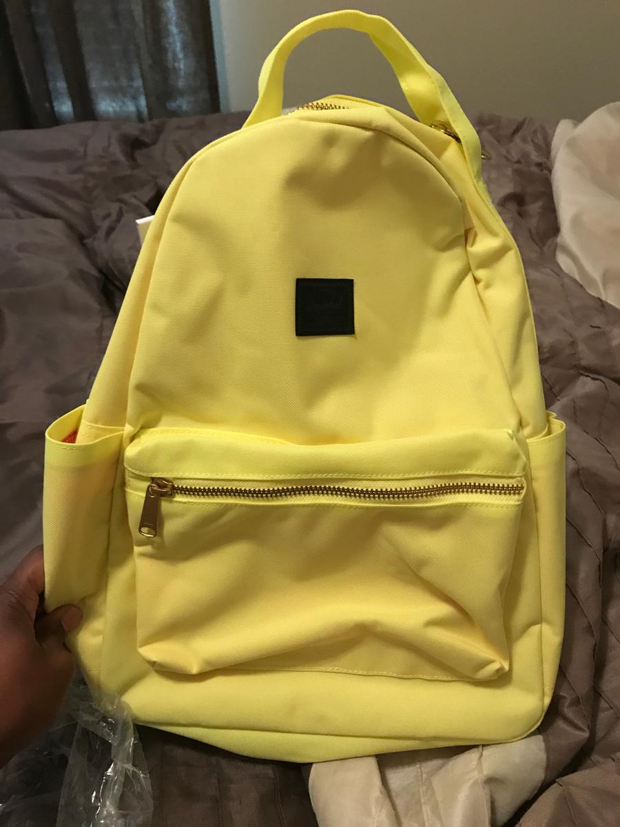 Review Thumbnail Image 0 195959441