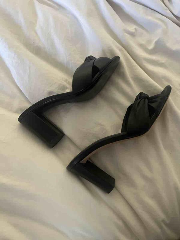 Review Thumbnail Image 0 216893011