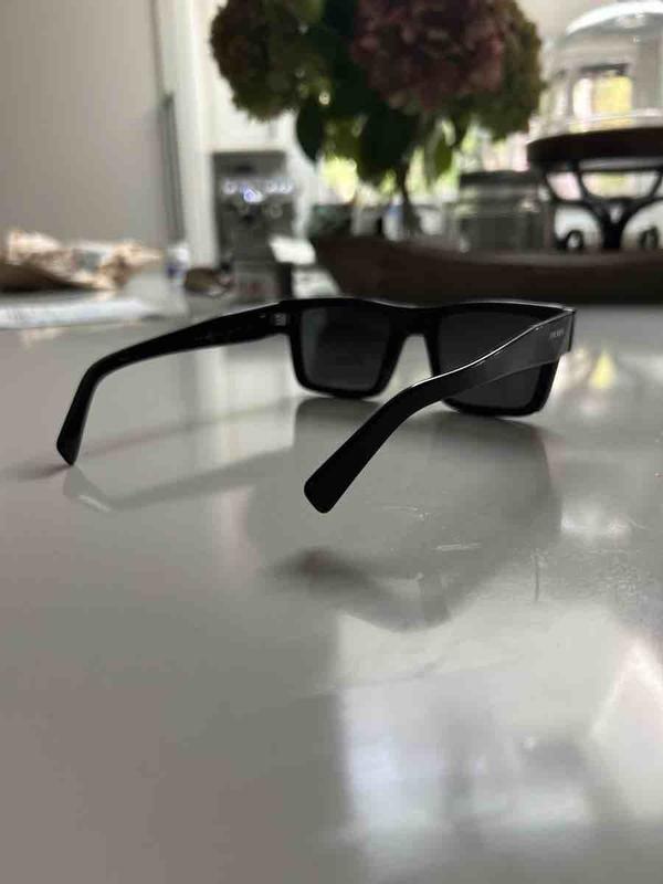 Review Thumbnail Image 0 229363694