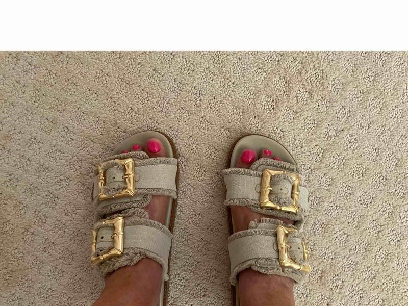 Review Thumbnail Image 0 234593097